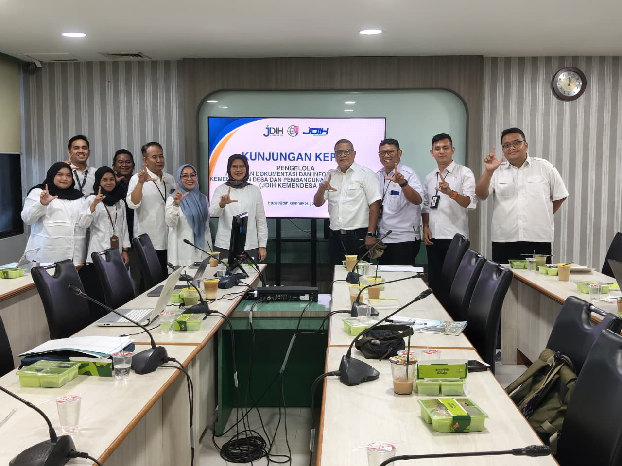 Pengelola JDIH Kemnaker Sambut Positif Kunjungan Teknis Pengelola JDIH Kemendesa PDT